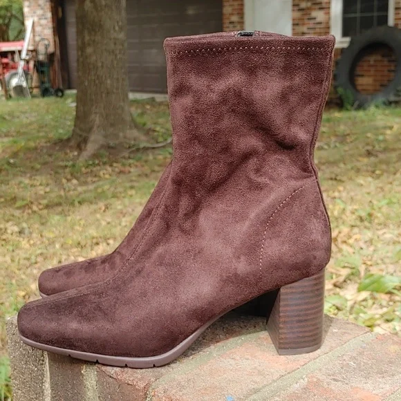 AEROSOLES Shoes Aerosoles Miley Faux Suede Brown Boots Size 85
